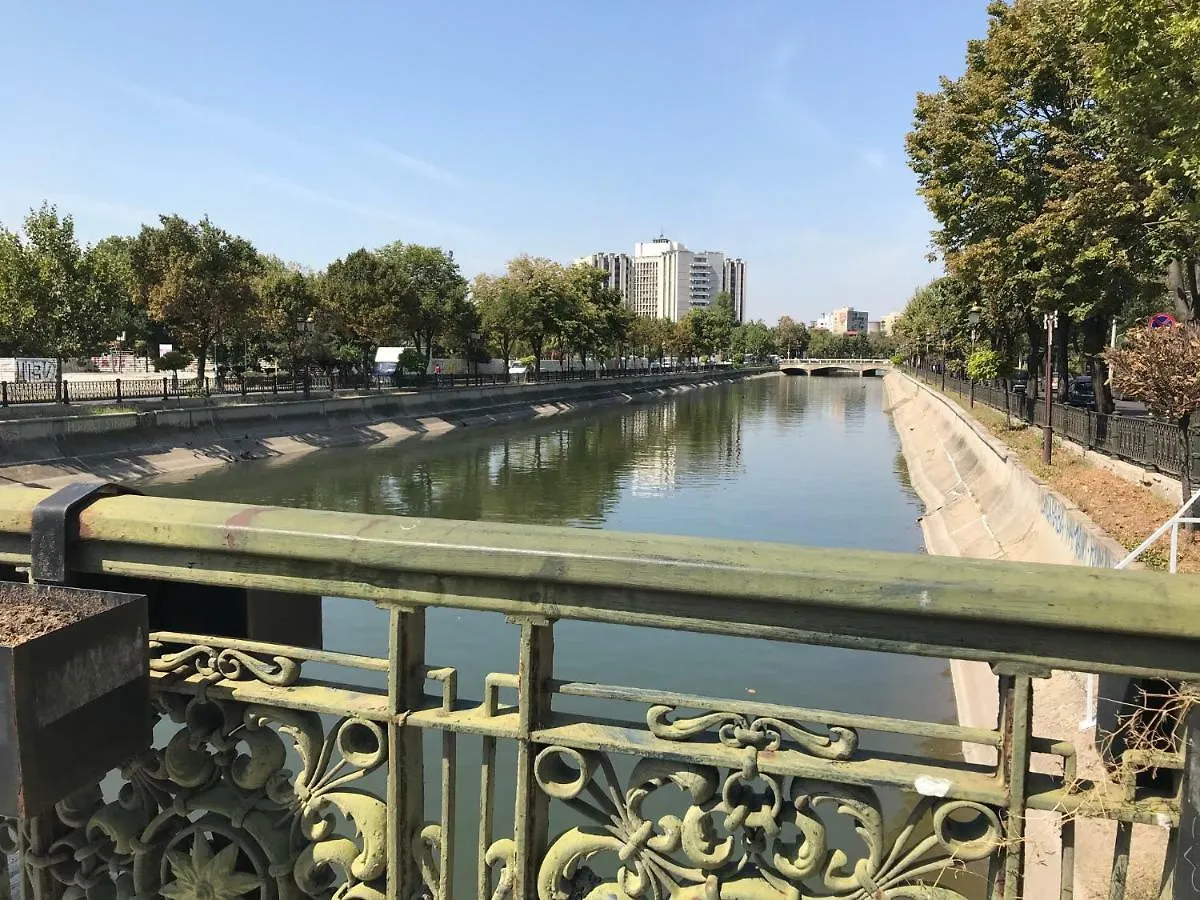 Olympia 23 Studio Apartment Bucharest