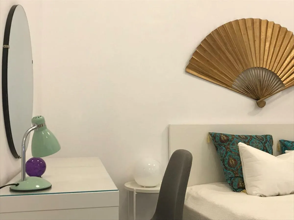 Olympia 23 Studio Apartment Bucharest